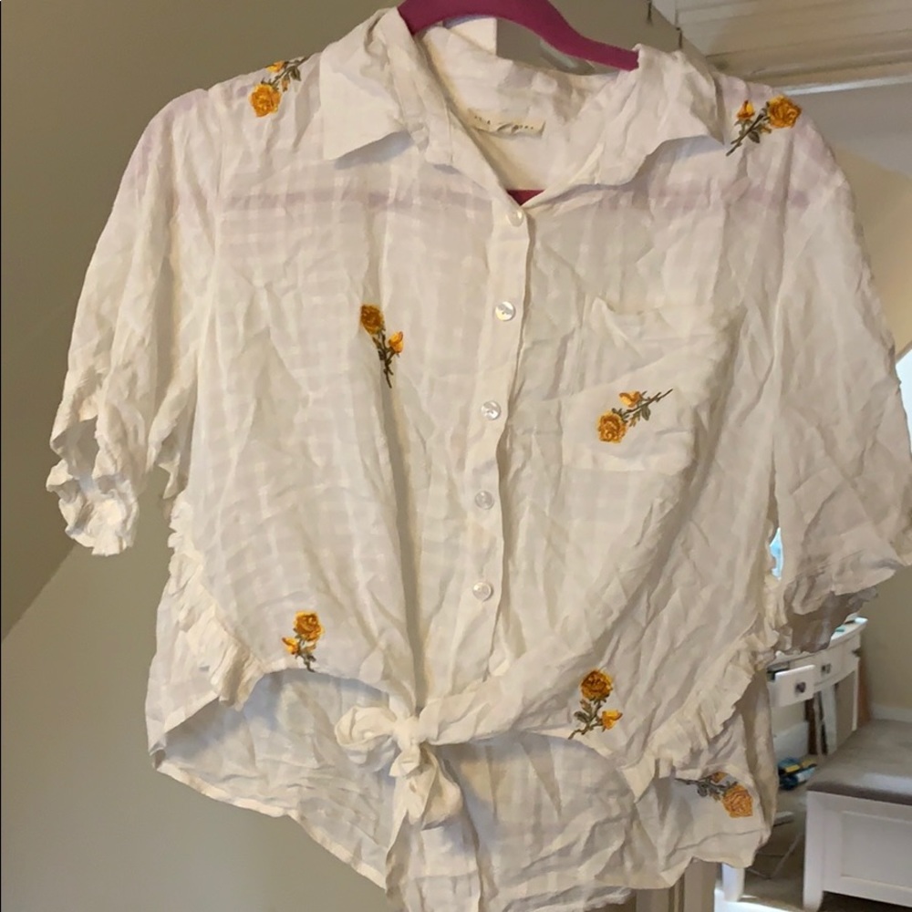 Short sleeve blouse